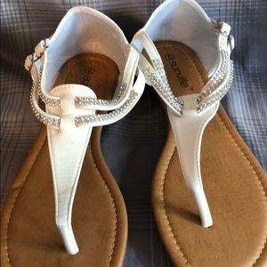 Sunville Rhinestone white Sandals Size 9